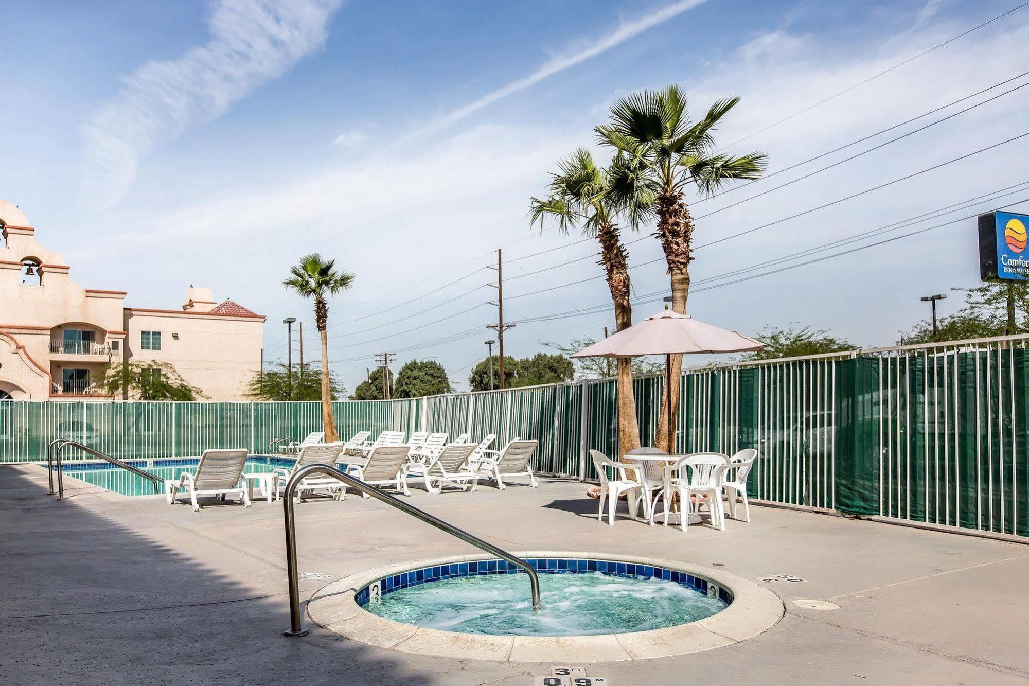 Comfort Inn & Suites El Centro I-8 Kültér fotó