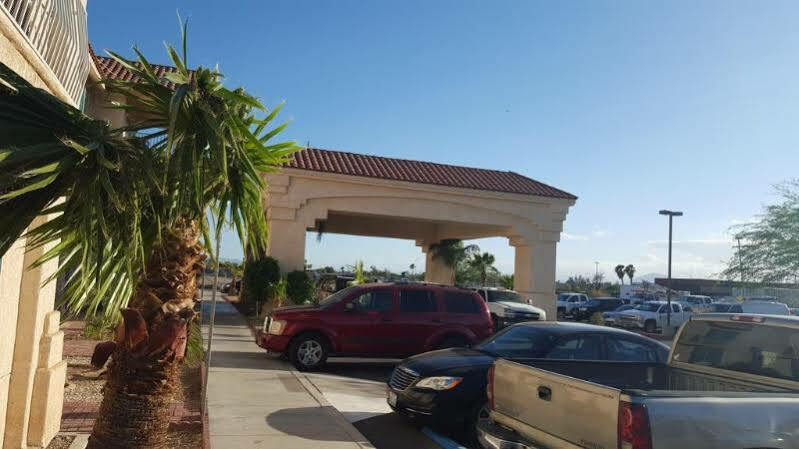 Comfort Inn & Suites El Centro I-8 Kültér fotó